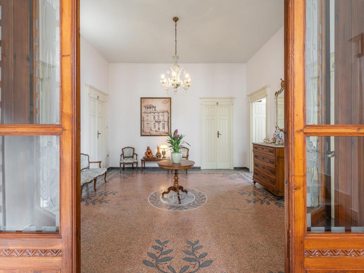 לינה וארוחת בוקר דורגלי Palazzo Santa Caterina מראה חיצוני תמונה